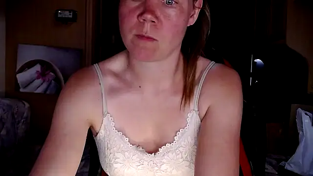 CallMeMaria online show from January 4, 4:22 pm