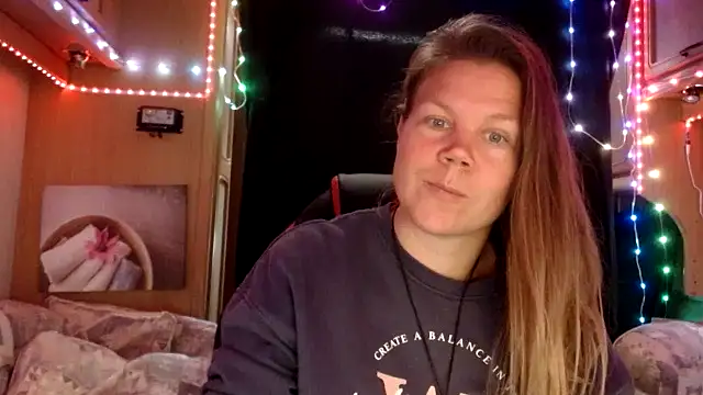 CallMeMaria online show from February 3, 11:31 am