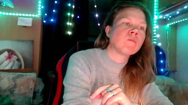 CallMeMaria online show from February 8, 6:55 pm