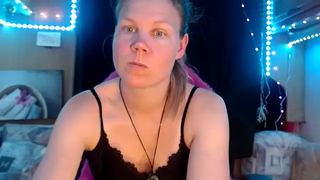 CallMeMaria online show from February 21, 1:22 pm