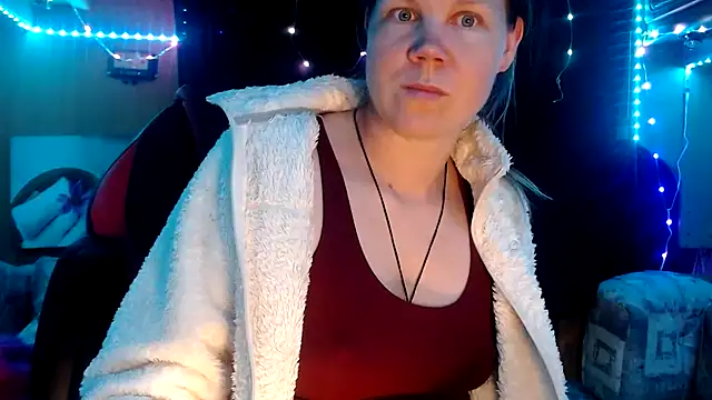 CallMeMaria online show from February 26, 9:48 pm