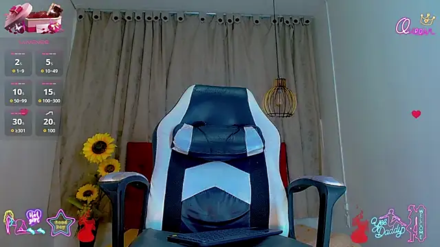 Snapshot of alexsandra_kiss chatting on February 4, 11:16 am alexsandra kiss online show from February 4, 11:16 am