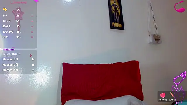 Snapshot of alexsandra_kiss chatting on February 19, 11:17 am alexsandra kiss online show from February 19, 11:17 am