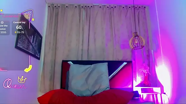 Snapshot of alexsandra_kiss chatting on May 25, 11:38 am alexsandra kiss online show from May 25, 11:38 am