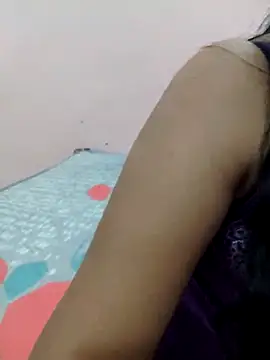 priya 00143 online show from March 19, 5:06 pm