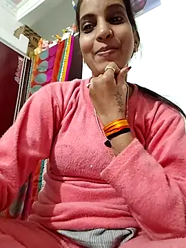 Snapshot of Hotty-Nidhi chatting on February 6, 5:16 pm Hotty-Nidhi online show from February 6, 5:16 pm