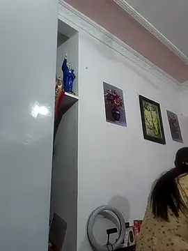 Snapshot of Hotty-Nidhi chatting on February 15, 2:52 am Hotty-Nidhi online show from February 15, 2:52 am
