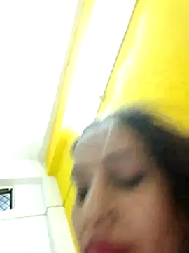 Snapshot of Hotty-Nidhi chatting on February 20, 2:19 am Hotty-Nidhi online show from February 20, 2:19 am