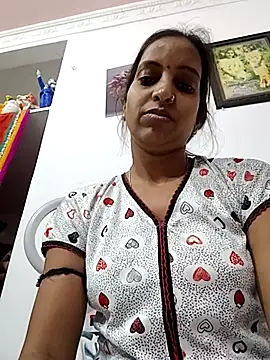 Snapshot of Hotty-Nidhi chatting on February 27, 1:38 am Hotty-Nidhi online show from February 27, 1:38 am