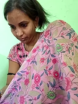 Snapshot of Hotty-Nidhi chatting on March 5, 4:52 am Hotty-Nidhi online show from March 5, 4:52 am