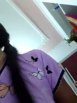 Snapshot of Hotty-Nidhi chatting on March 18, 4:48 am Hotty-Nidhi online show from March 18, 4:48 am