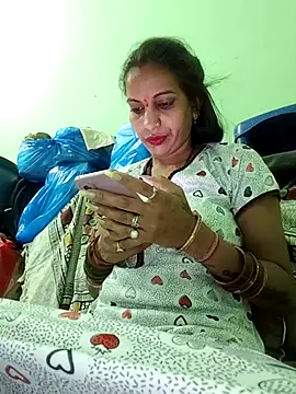 Snapshot of Hotty-Nidhi chatting on March 21, 4:54 pm Hotty-Nidhi online show from March 21, 4:54 pm