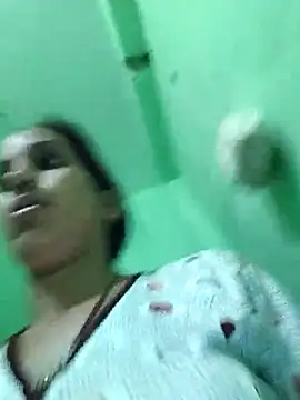 Snapshot of Hotty-Nidhi chatting on March 25, 2:56 pm Hotty-Nidhi online show from March 25, 2:56 pm