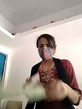 Snapshot of indiancute43 chatting on March 19, 5:41 am indiancute43 online show from March 19, 5:41 am