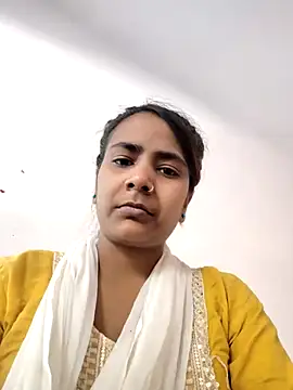 Snapshot of indiancute43 chatting on April 7, 3:18 am indiancute43 online show from April 7, 3:18 am