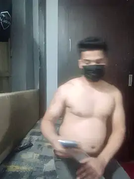 Snapshot of goluaryan chatting on February 17, 6:47 pm goluaryan online show from February 17, 6:47 pm