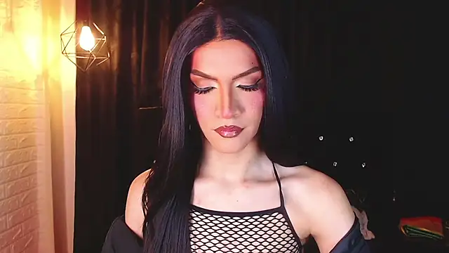 agatha rodriguez online show from June 26, 12:31 pm