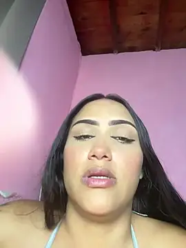 iamsara 21 online show from April 17, 8:17 am