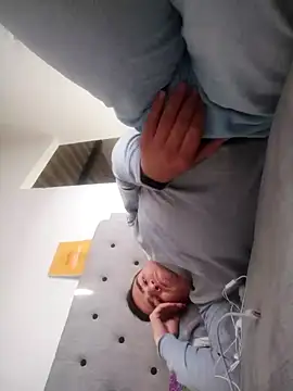 Snapshot of Andy-rtg chatting on March 22, 9:42 pm Andy-rtg online show from March 22, 9:42 pm