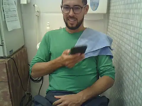 pdasgyn online show from November 28, 1:14 pm