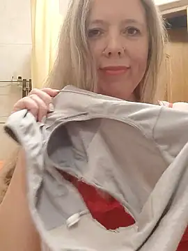 Irina3718 online show from October 7, 9:17 am