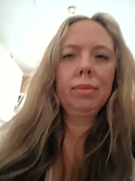 Irina3718 online show from January 12, 12:21 pm