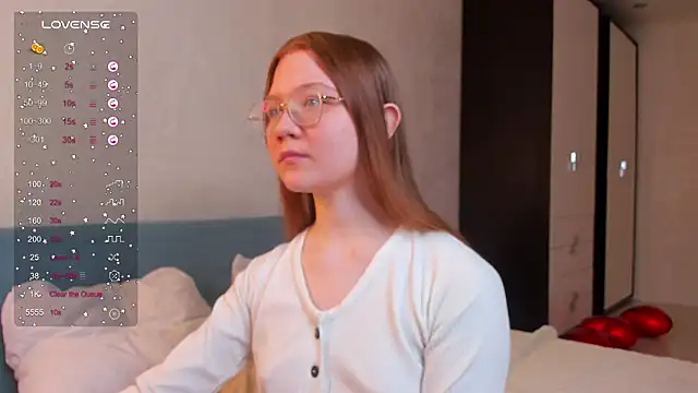 luv tessa online show from February 20, 6:26 am