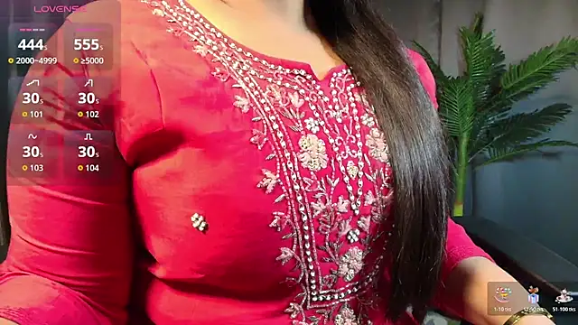 Snapshot of _Lisha_ chatting on November 12, 6:41 pm Lisha online show from November 12, 6:41 pm