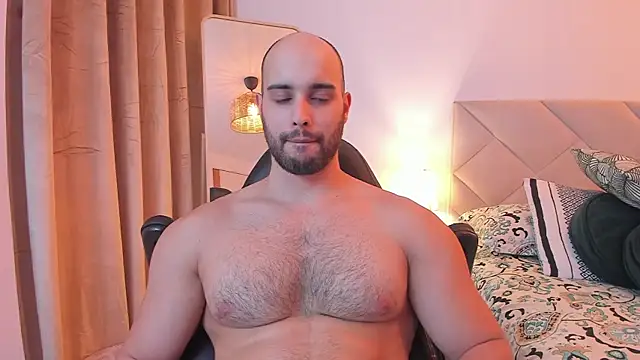 Chris Alzate online show from September 28, 11:10 pm