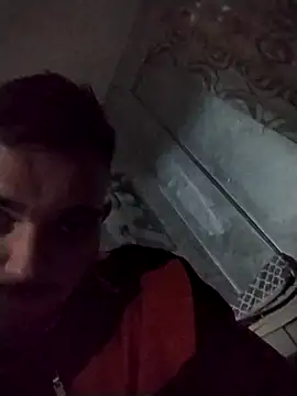 Snapshot of Francescodicristina44 chatting on February 17, 2:02 pm Francescodicristina44 online show from February 17, 2:02 pm