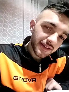 Snapshot of Francescodicristina44 chatting on February 18, 9:55 pm Francescodicristina44 online show from February 18, 9:55 pm