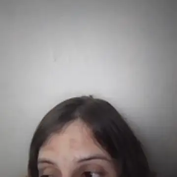 Snapshot of VictoriaLuxe chatting on April 5, 8:28 pm VictoriaLuxe online show from April 5, 8:28 pm