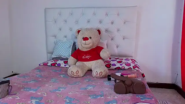 megan stathann online show from February 16, 7:43 pm