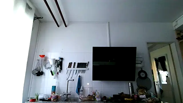 Snapshot of Berg_Boy chatting on May 22, 5:14 am Berg Boy online show from May 22, 5:14 am