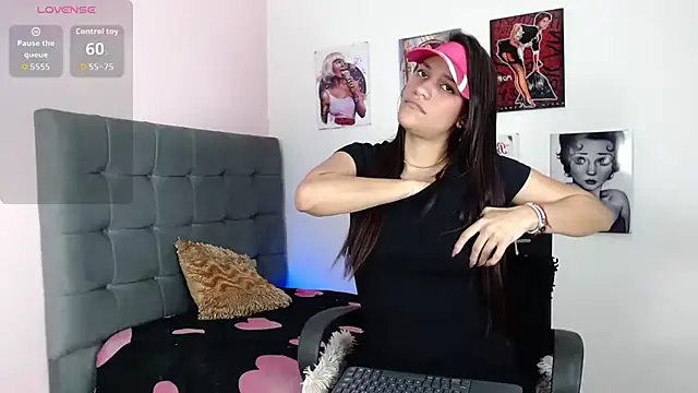 vicky bigboobs babe online show from July 11, 11:17 pm