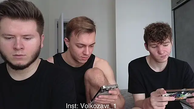 Snapshot of boys_sobolisha chatting on April 18, 8:40 am boys sobolisha online show from April 18, 8:40 am