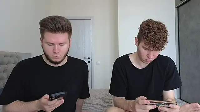 Snapshot of boys_sobolisha chatting on June 1, 8:38 am boys sobolisha online show from June 1, 8:38 am
