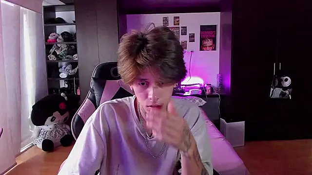 xIce Boy online show from March 4, 2:01 pm