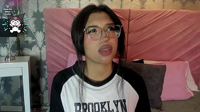 Karin Ks online show from February 27, 2:55 am