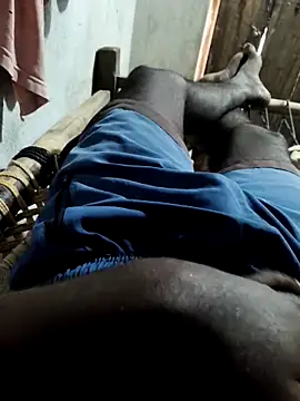 Snapshot of PolarFriend0 chatting on February 16, 8:54 am PolarFriend0 online show from February 16, 8:54 am