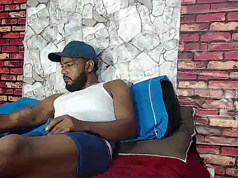Snapshot of BladeFoxxx1 chatting on April 26, 6:16 pm BladeFoxxx1 online show from April 26, 6:16 pm