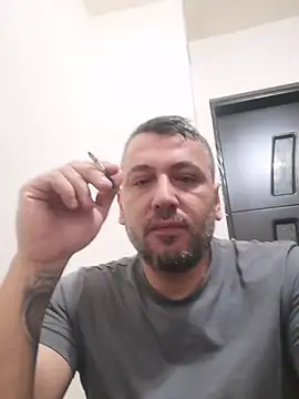 yourflowerpink online show from November 27, 6:04 am