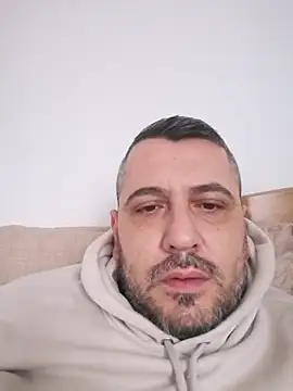 yourflowerpink online show from December 14, 8:52 am