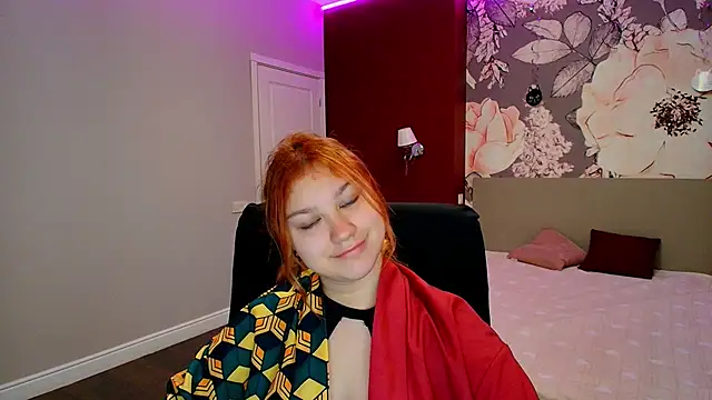 AngelinaLow online show from April 4, 5:27 am