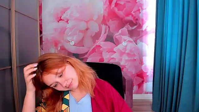 Snapshot of AngelinaLow chatting on April 24, 11:45 am AngelinaLow online show from April 24, 11:45 am