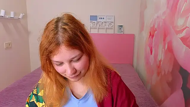 Snapshot of AngelinaLow chatting on April 25, 11:24 am AngelinaLow online show from April 25, 11:24 am