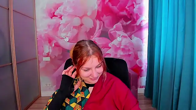 Snapshot of AngelinaLow chatting on May 9, 11:26 am AngelinaLow online show from May 9, 11:26 am