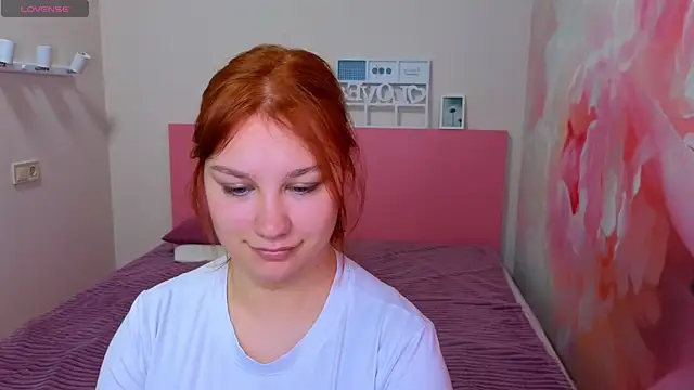 Snapshot of AngelinaLow chatting on May 29, 11:30 am AngelinaLow online show from May 29, 11:30 am