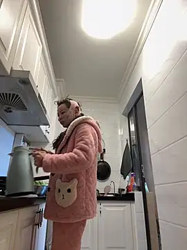 aa520uv online show from February 19, 2:29 am