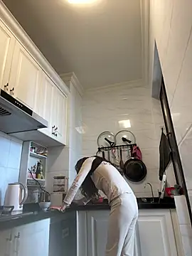 aa520uv online show from March 28, 1:27 am